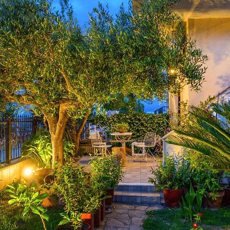 Apartamento Zeyia Ierissos Exterior foto